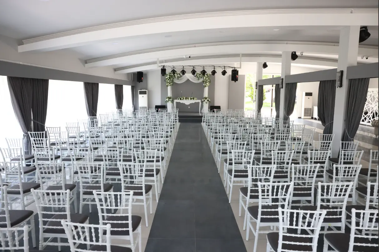 Türkan Saylan Nikah Salonu sahne görünümü